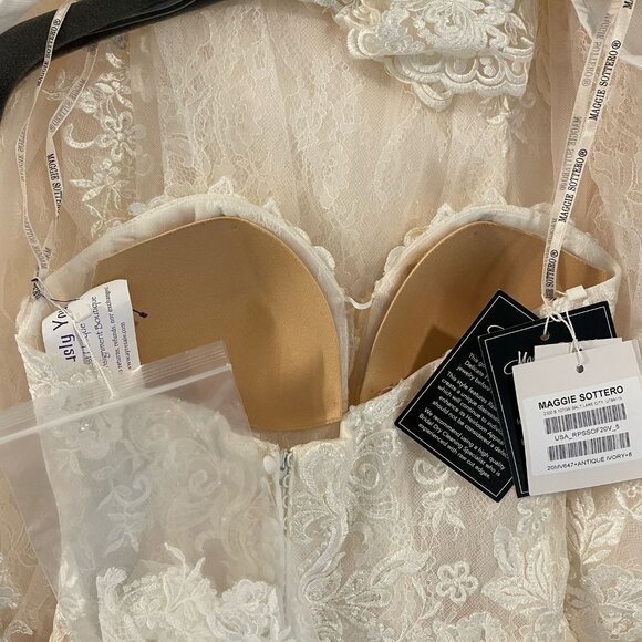 Maggie Sottero Tennyson Cream Lace Wedding Dress - Picture 6 of 6